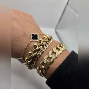 EHC 925 Sterling Silver Black Onyx & Cubic Zirconia Clover Bracelet